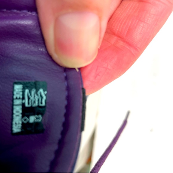 Ecco Shoes Womens 6.5 EU 37 Purple Leather Lace Up Sneaker - Picture 3 of 13